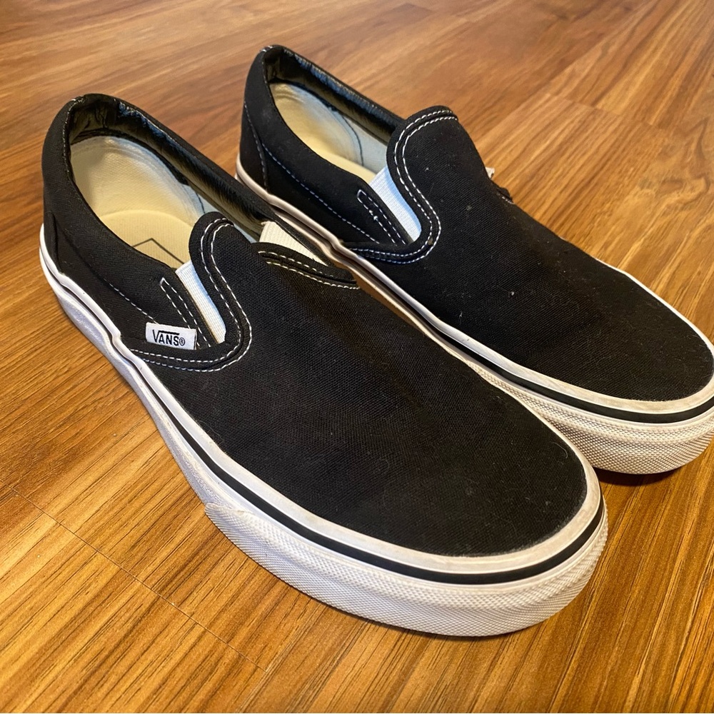 Black Classic Slip On Vans!